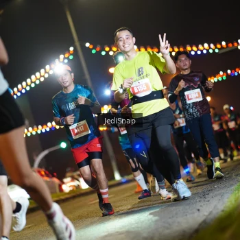 Runner Photo 4413854