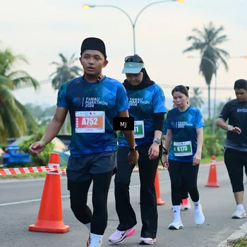 Runner Photo 4413862