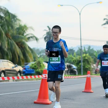 Runner Photo 4413885