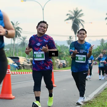 Runner Photo 4413911