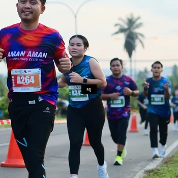 Runner Photo 4413913