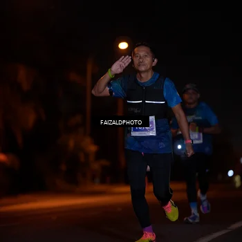 Runner Photo 4413915
