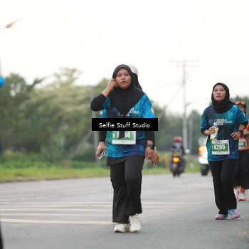 Runner Photo 4413925