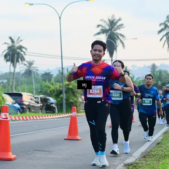 Runner Photo 4413935