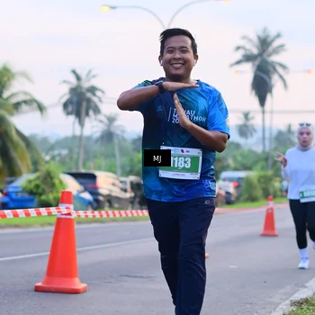 Runner Photo 4413937