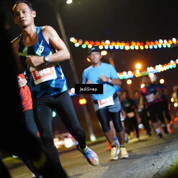 Runner Photo 4413974