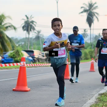 Runner Photo 4413990