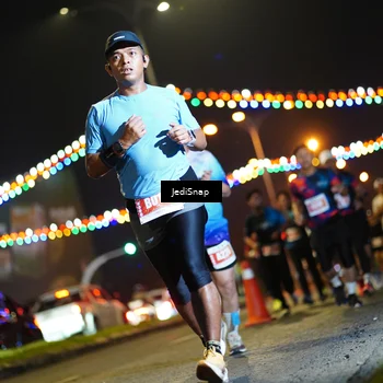 Runner Photo 4414004