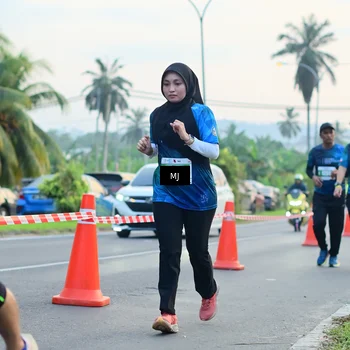 Runner Photo 4414043