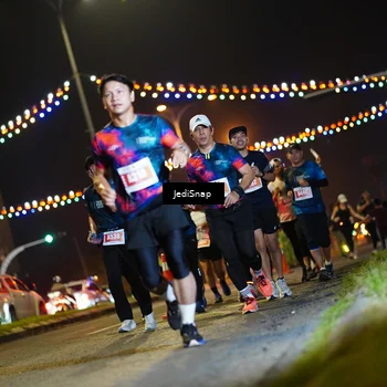Runner Photo 4414074