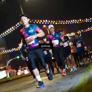 Runner Photo 4414075