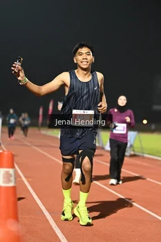 Runner Photo 4414083