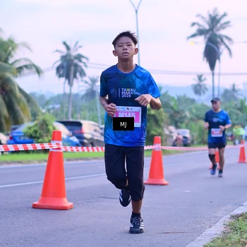 Runner Photo 4414106