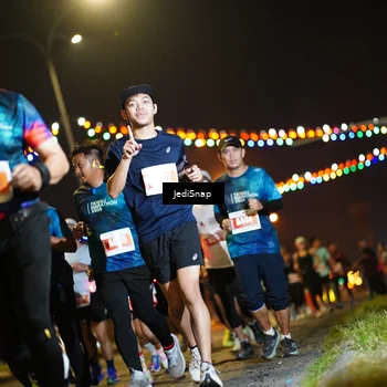 Runner Photo 4414136
