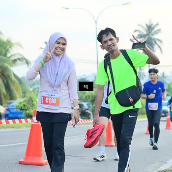 Runner Photo 4414173