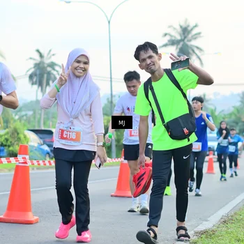 Runner Photo 4414175