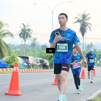 Runner Photo 4414229