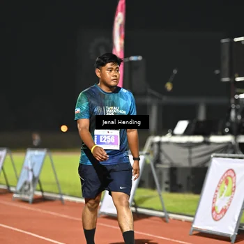 Runner Photo 4414230