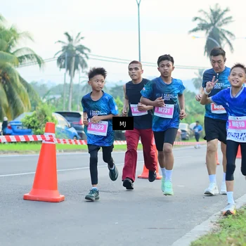 Runner Photo 4414353
