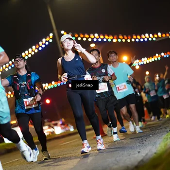 Runner Photo 4414395