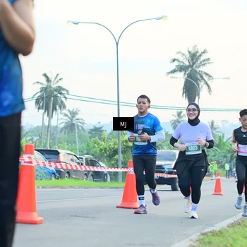 Runner Photo 4414411