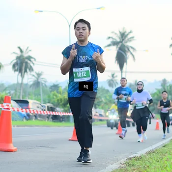 Runner Photo 4414421