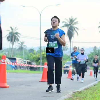 Runner Photo 4414432