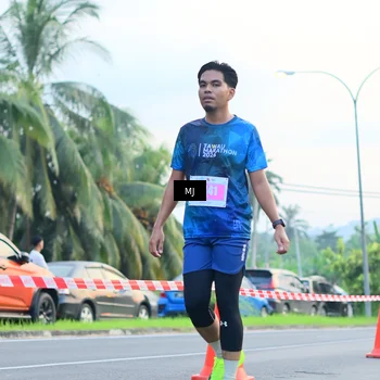Runner Photo 4414483