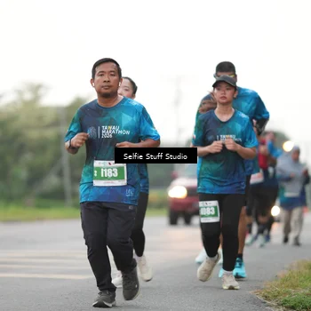 Runner Photo 4414496