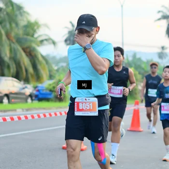 Runner Photo 4414513