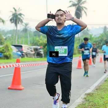 Runner Photo 4414544