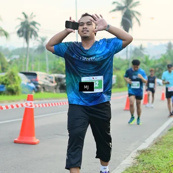 Runner Photo 4414551