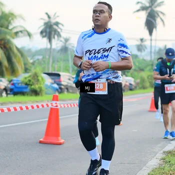 Runner Photo 4414688