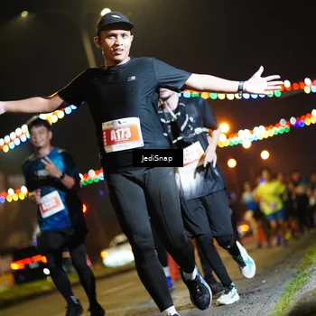 Runner Photo 4414720
