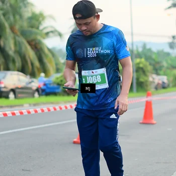Runner Photo 4414753