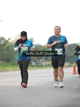 Runner Photo 4414769