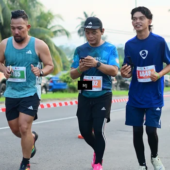 Runner Photo 4414797
