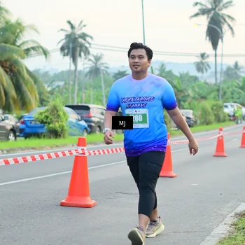 Runner Photo 4414833