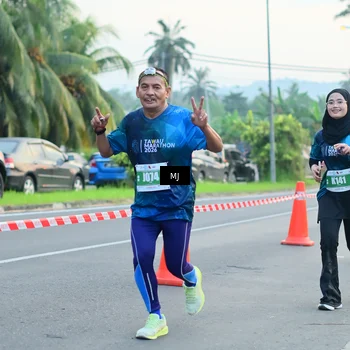 Runner Photo 4414854