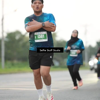 Runner Photo 4414863
