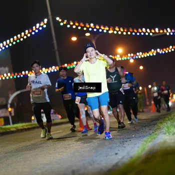 Runner Photo 4414878