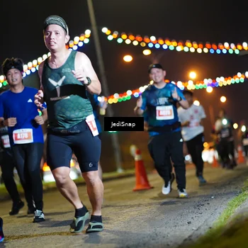 Runner Photo 4414890