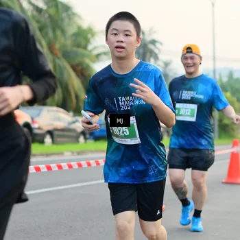 Runner Photo 4415027