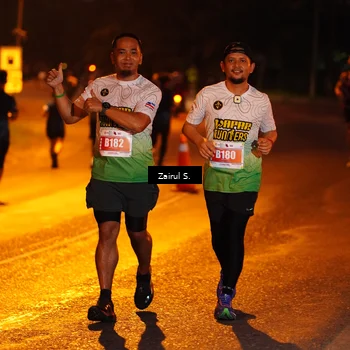 Runner Photo 4415048