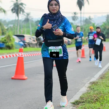 Runner Photo 4415088