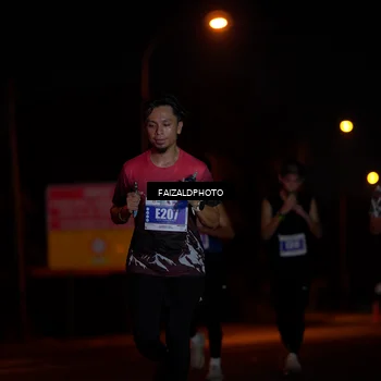 Runner Photo 4415132