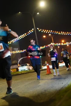 Runner Photo 4415157