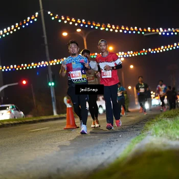Runner Photo 4415264