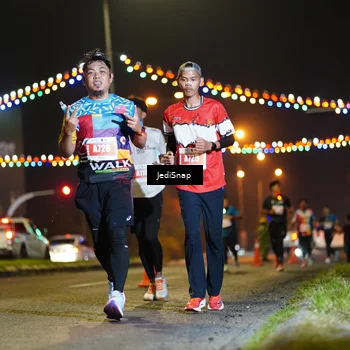 Runner Photo 4415317