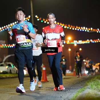 Runner Photo 4415336